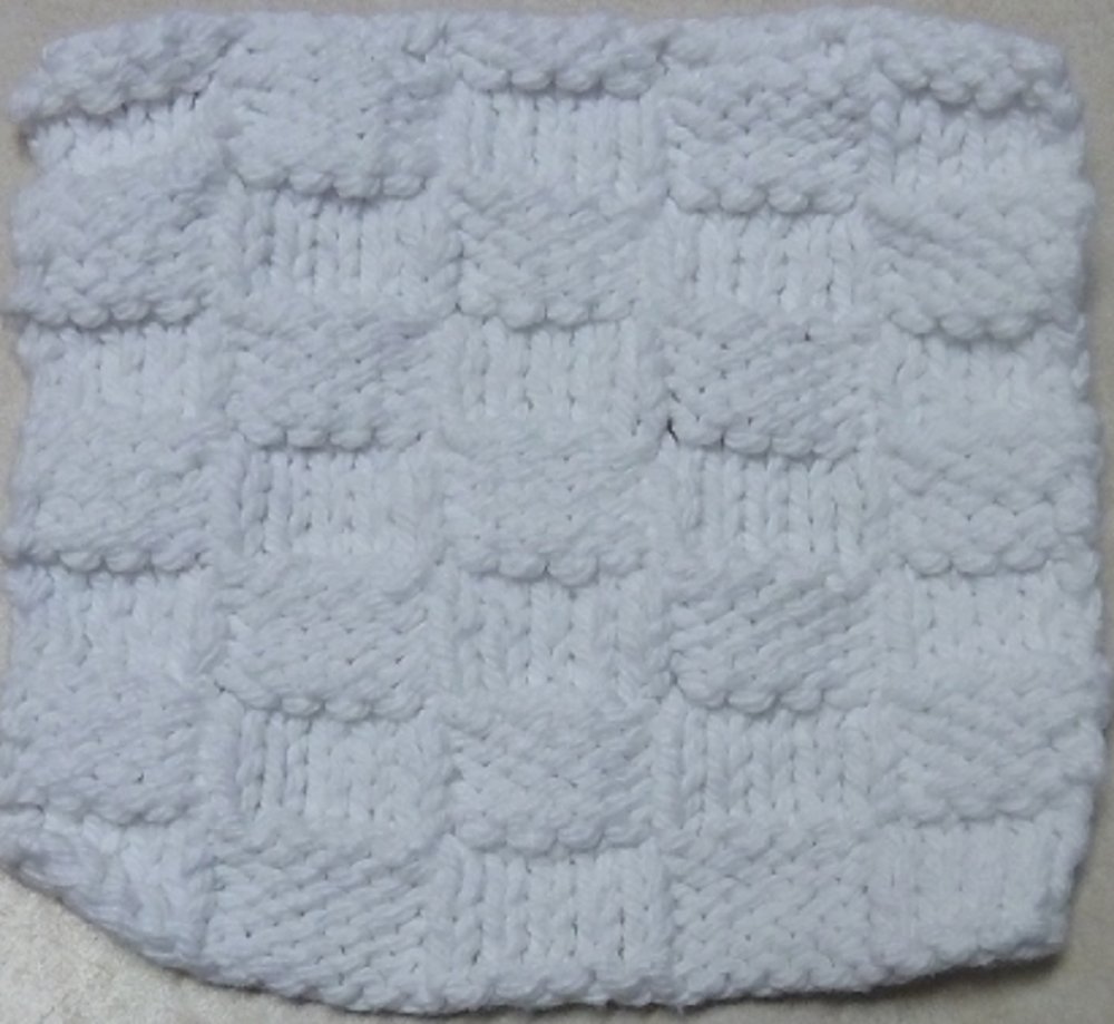 Knitted Serviette Pattern: Wicker Woven