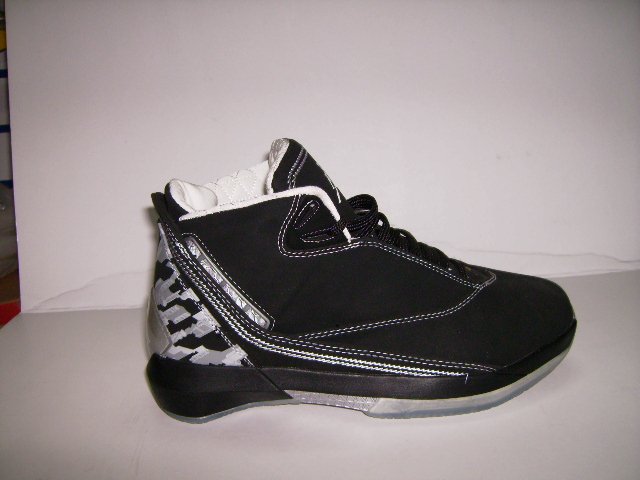 Mens Jordan XXII in Black/Grey