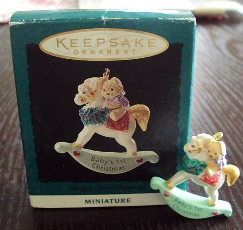 1994 Hallmark Miniature Baby's 1st Christmas