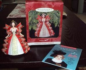 Hallmark Keepsake Ornament Holiday Barbie 1997