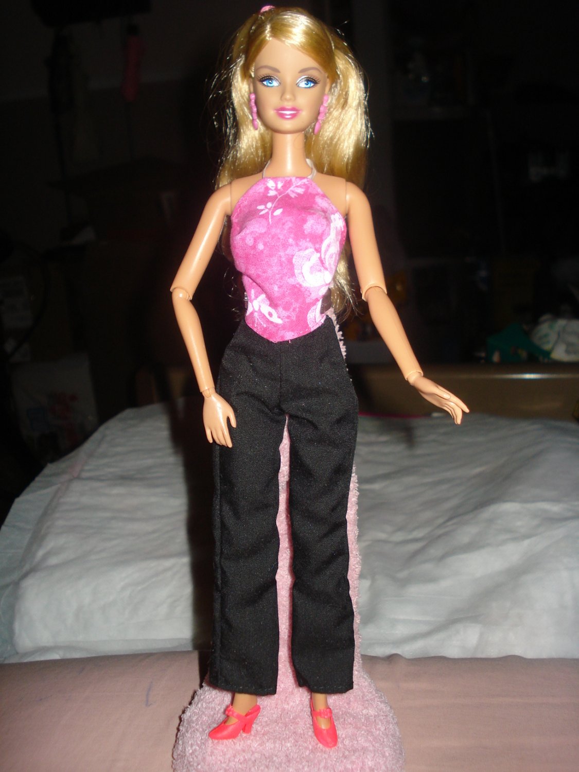 Basic black pants and pink top set for Barbie Dolls - ed104