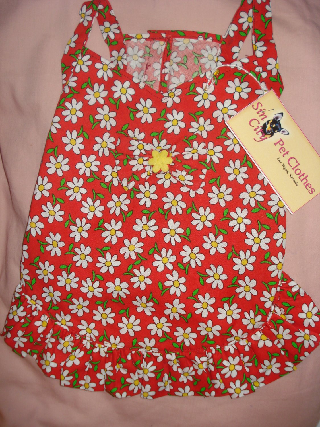 Large red pet dress with white daisies with a ruffle and bow - dd07
