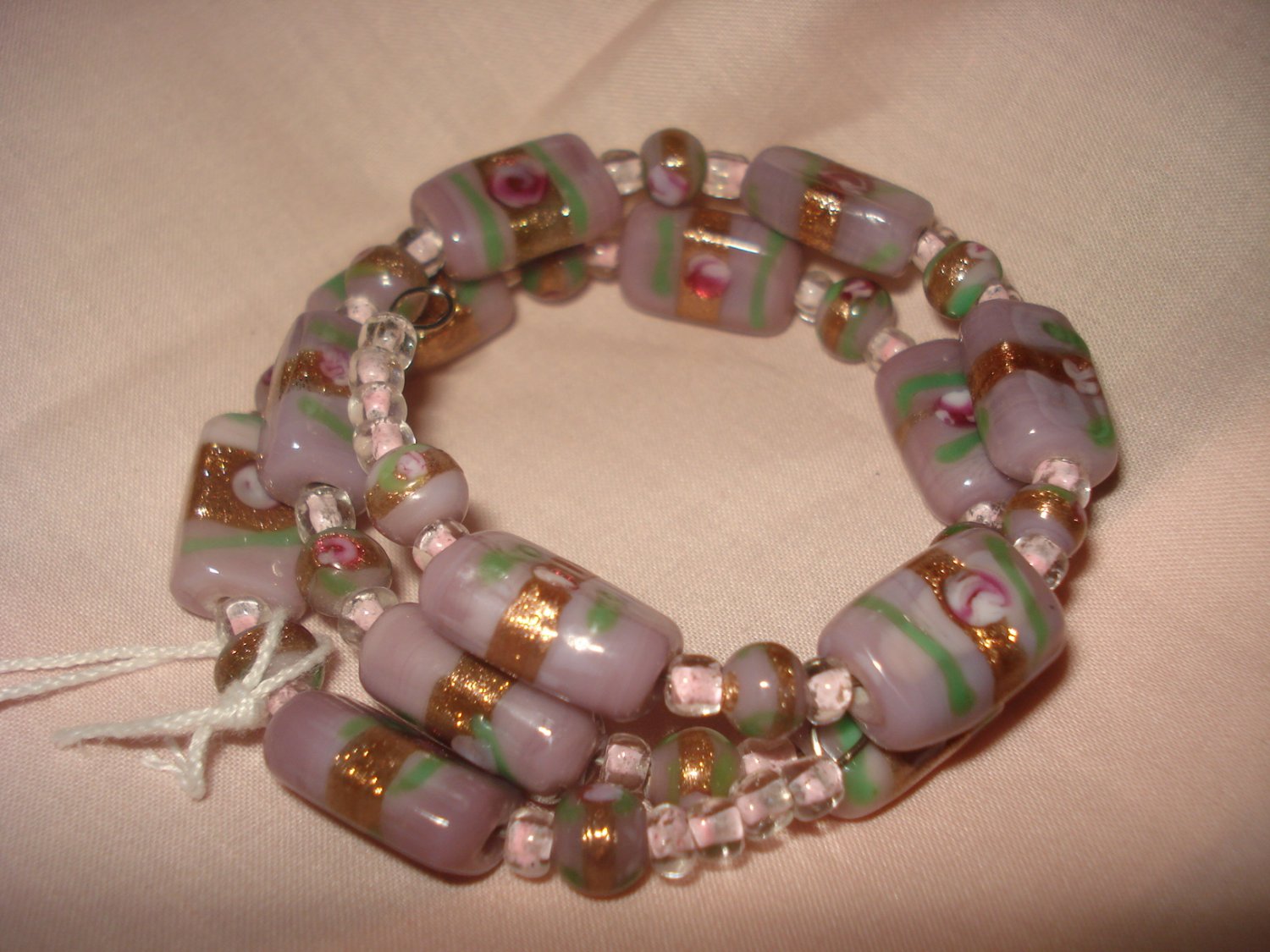 Lilac and gold beaded memory wire wrap bracelet - eg18