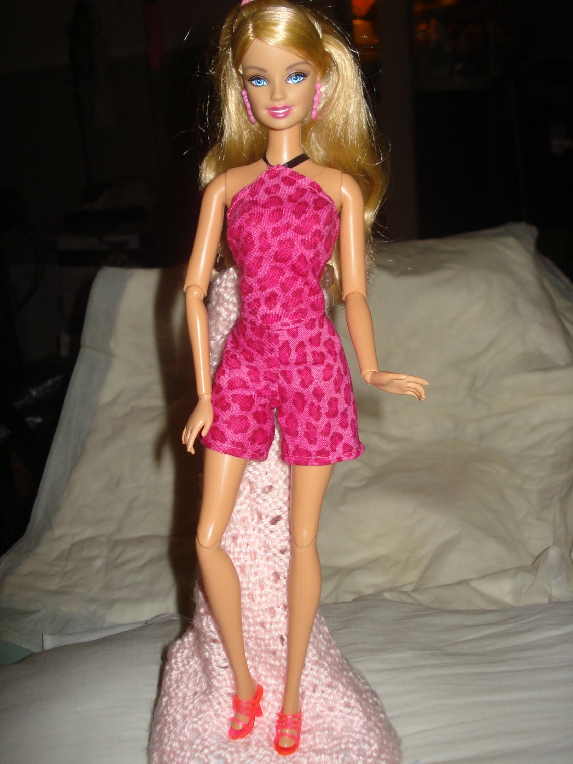 Short set in hot pink leopard print fabric for Barbie Dolls - ed122