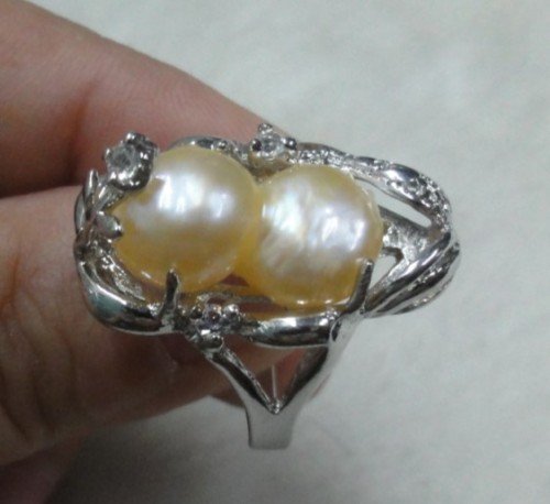 white baroque PEARL ring free shipping