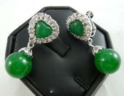 Emerald Green Jade silver crystal heart Bead Earrings free shipping