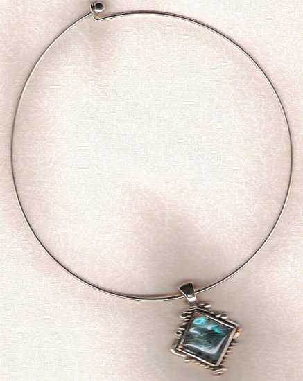 Choker Teal Pendant