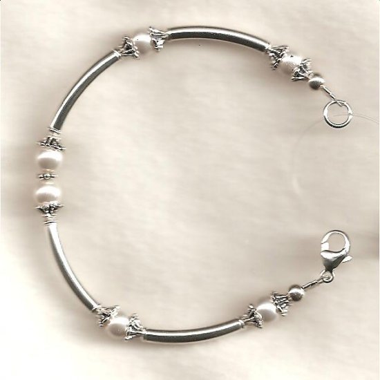 Sterling Silver Noodle Bracelet with Swarovski Pearls