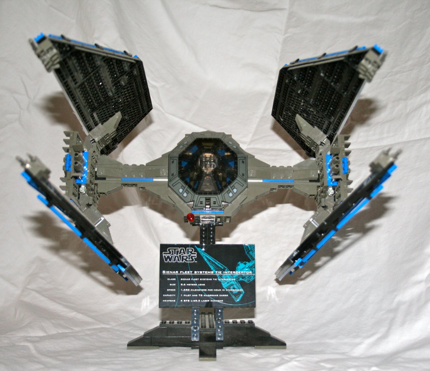 Lego Star Wars Ultimate Collector Series Tie Interceptor