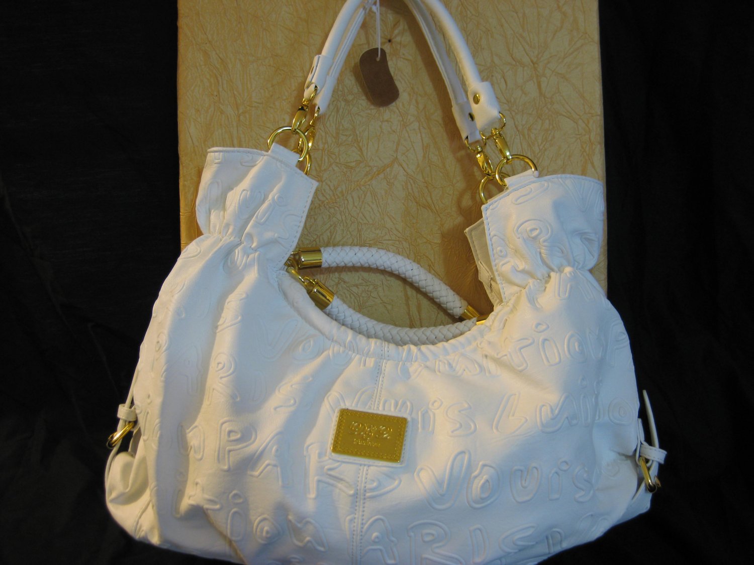 7779 - White