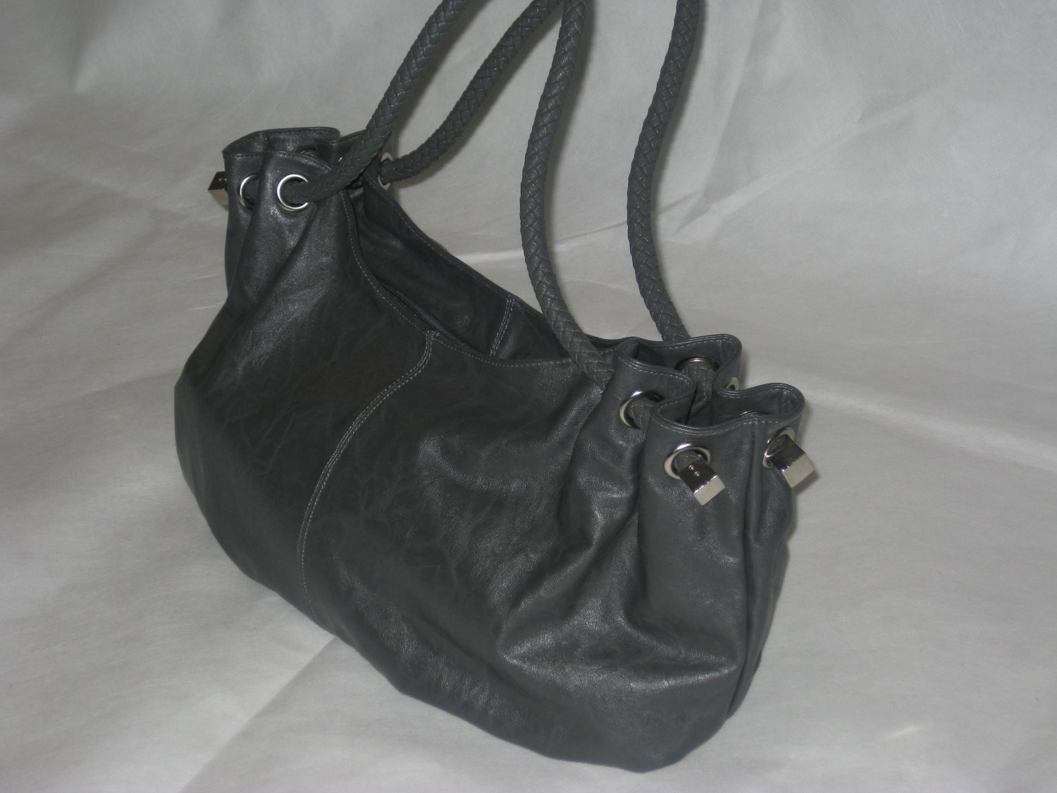 BLS013 - Grey