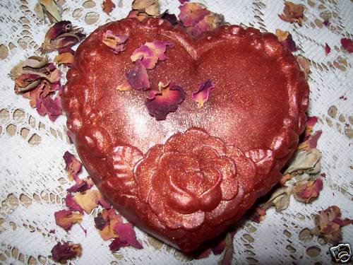 Handmade Glycerin Soap~ HEART & ROSES~CHOICE OF SCENTS!