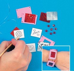 6 LOVE & HEARTS THEMED CHILDRENS CRAFTS - FREE SHIPPING
