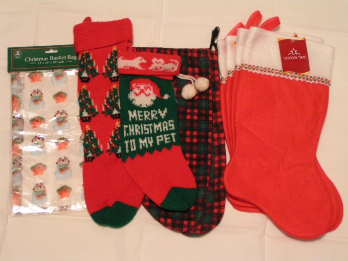 LOT OF 8 CHRISTMAS STOCKINGS plus BONUS - FREE SHIPPING