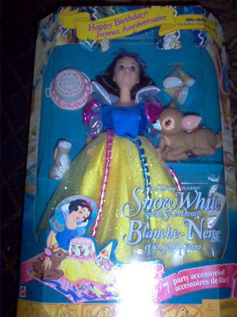 Snow White Happy Birthday Doll - Walmart Exclusive