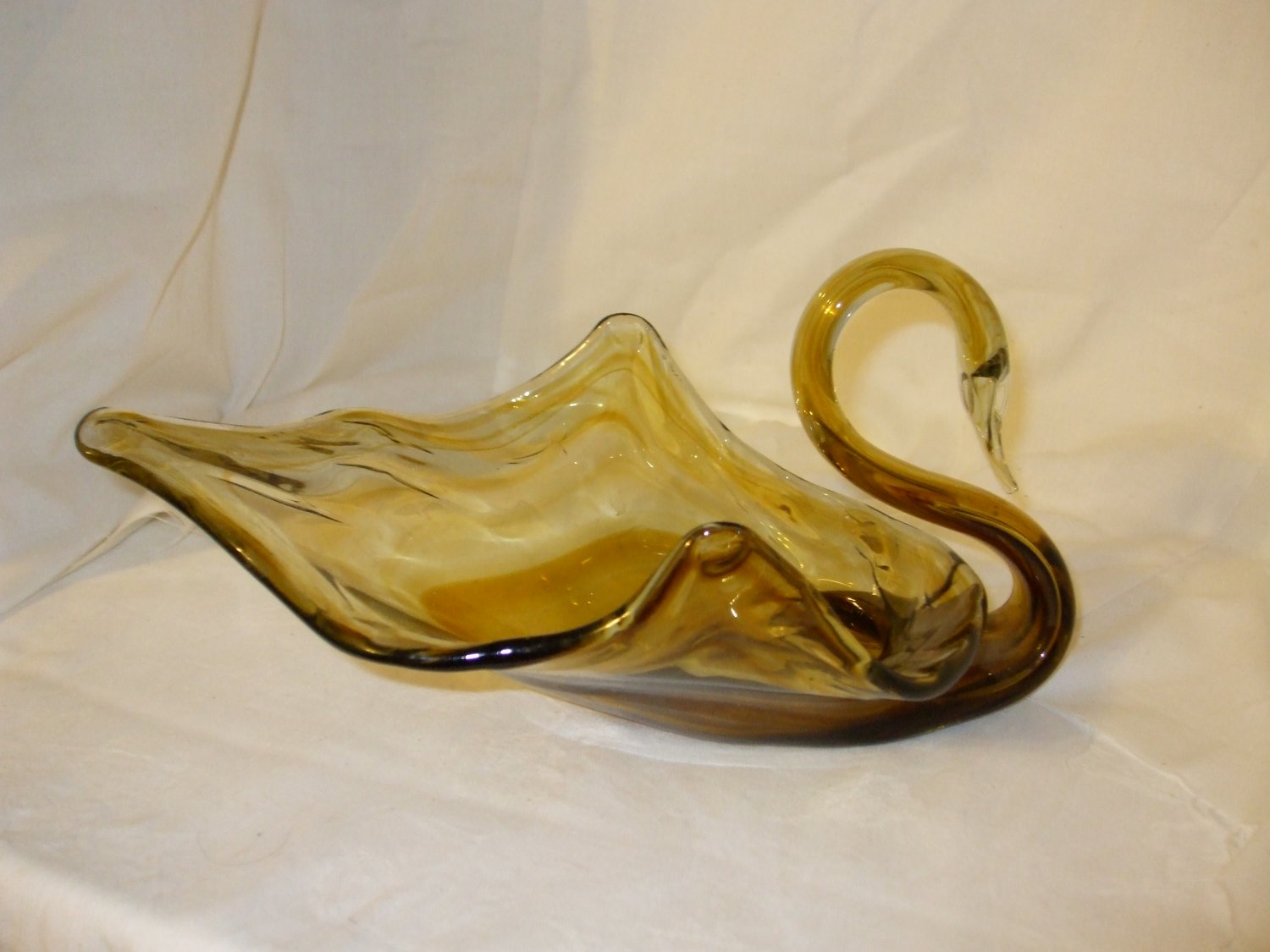 Green & Clear swirl handblown Glass Swan