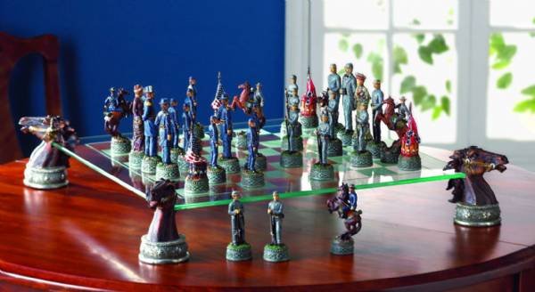 Deluxe civil war chess set