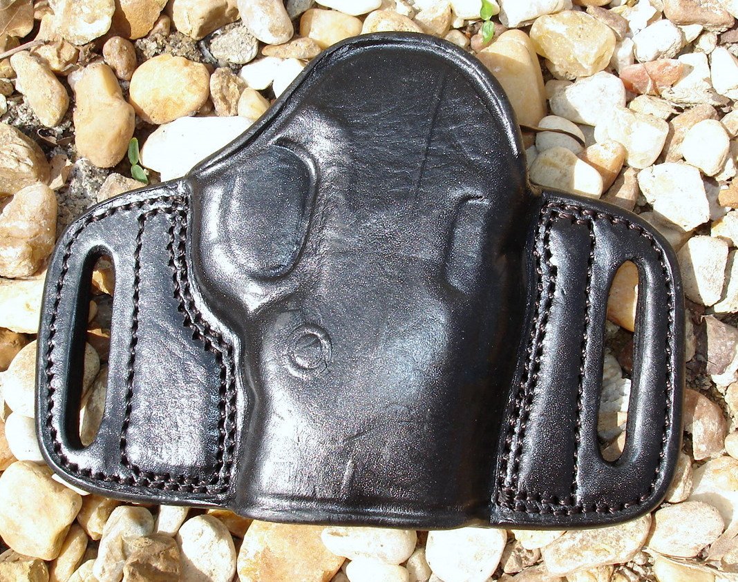 Tagua Leather Belt Slide Holster for S&W BODYGUARD 380 - Black - Right Hand Draw