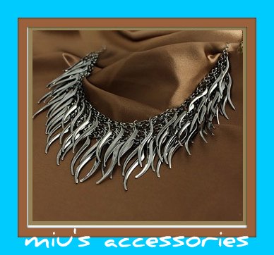Miu's Willow Leaf Fringe Collar Necklace (mis.2)