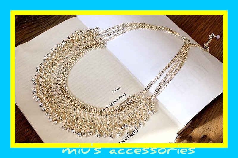 Miu's Rhinestone Water Drop Style Collar Necklace (mis.10)