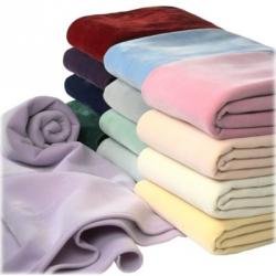 King Vellux blankets 108x90 "case of 4"