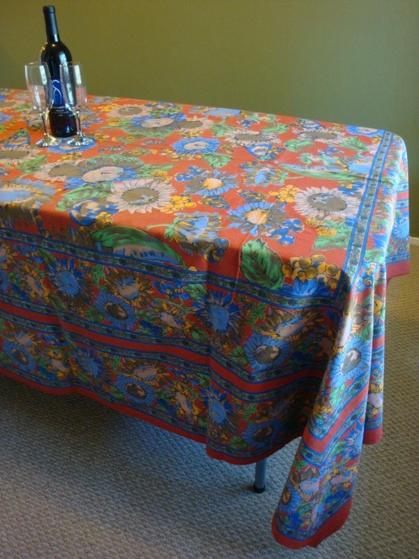 Rectangular Table Cloth featuring Sunflower Cluster Design