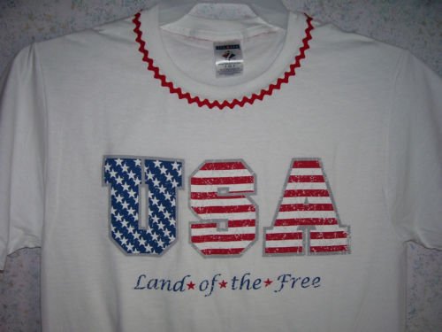T-Shirt - USA - Land of the Free - Ladies Size M - NIP