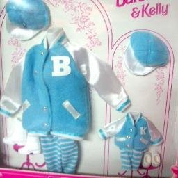 New in Package Barbie & Kelly Matchin Styles