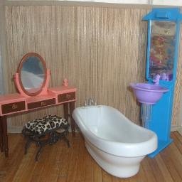 4 Piece Mod Bath Lot For Barbie
