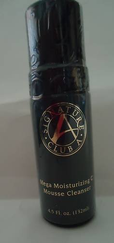 Signature Club A Mega Moisturizing C Mousse CleanserNIP