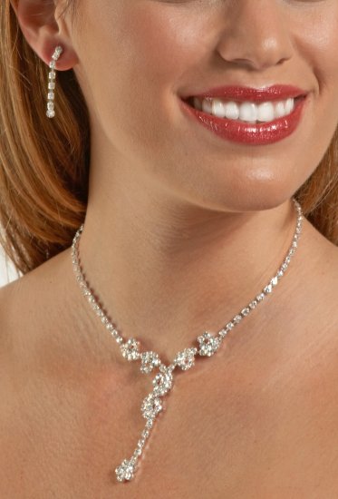 Swarovski Crystal Flower Drop Necklace Set