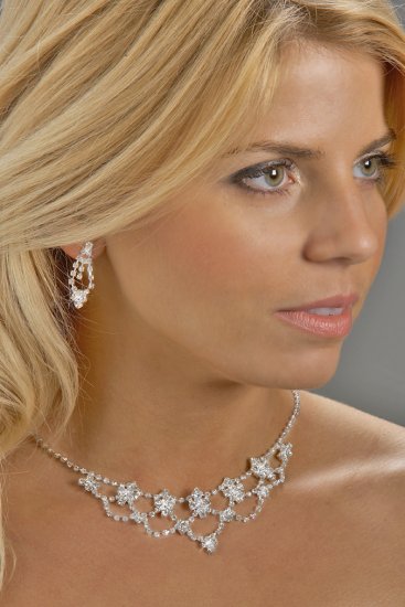 Multi-Layered Rhinestone Necklace Set
