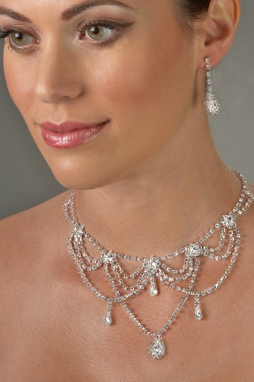 Classic Glamour Rhinestone Necklace Set