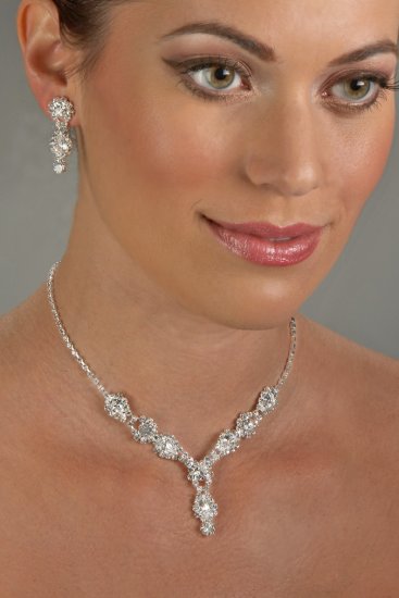 Jeweled Rhinestone Necklace Set