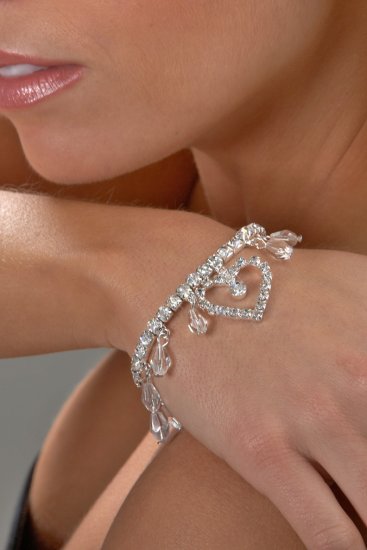 Beaded Heart Rhinestone Bracelet