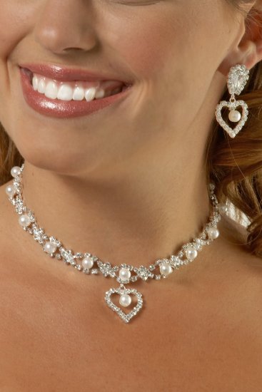 Large Heart Pearl and Rhinestone Necklace Set