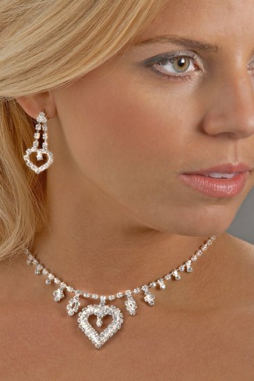 Sweetheart Rhinestone Necklace Set