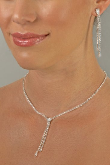 Sleek and Sexy Rhinestone Necklace Set