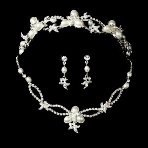 Vintage Inspired Pearl and Rhinestone Tiara and Jewelry Set Quinceanera, Mis Quince Anos