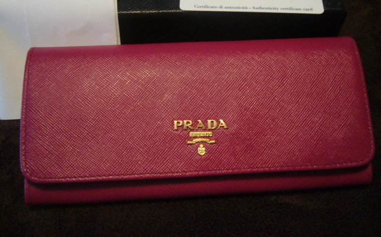 PRADA WALLET