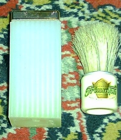 VULCANIZED TRIUMPH SHAVING BRUSH made in CZECHOSLOVAKIA