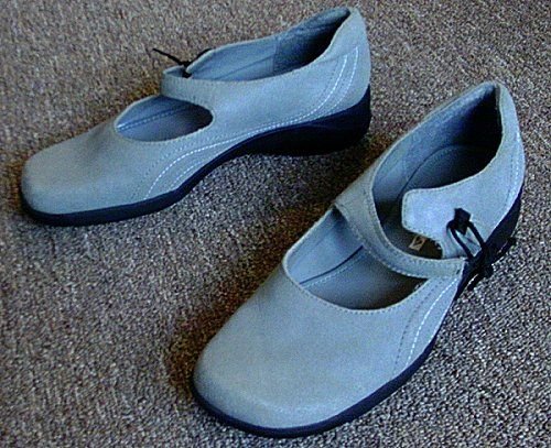 Womens Nine West Cloud 9 Baby-Blue Suede Shoes Size 7.5