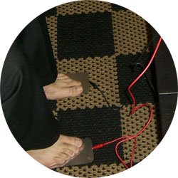 Stainless steel foot pads and cables