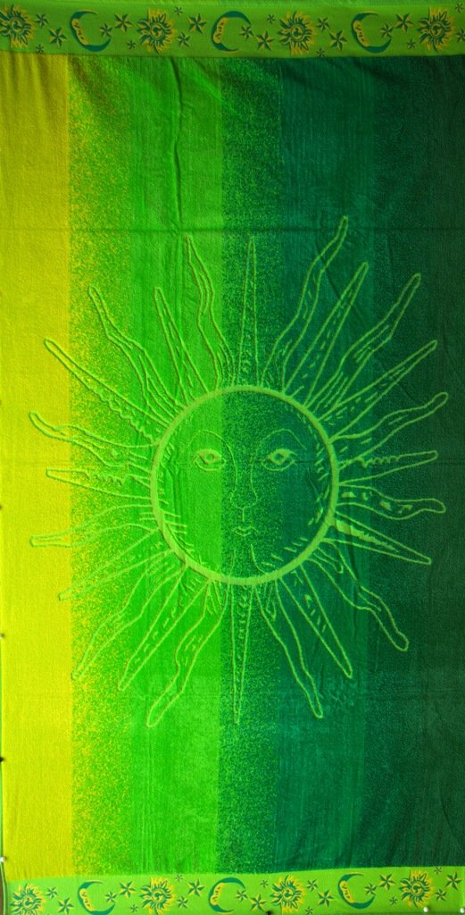 Egyptian Cotton Beach Towel "Green Sun" (40x70 inches)