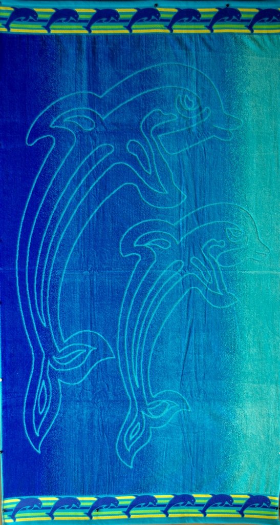 Egyptian Cotton Beach Towel "Dolphins" (40x70 inches)