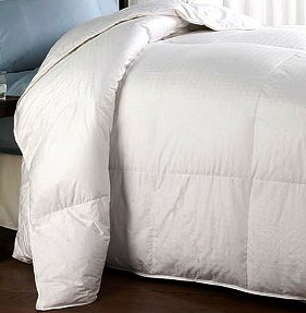 Down Alternative King /Cal-king size White Comforter 300-TC Micro-Fiber
