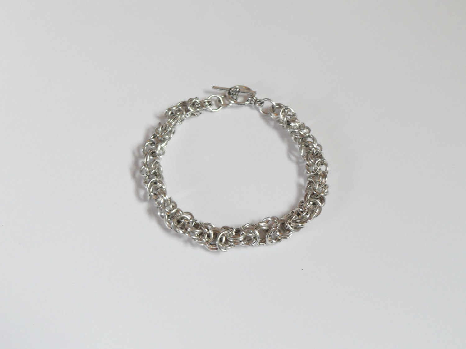 Thick byzantine bracelet