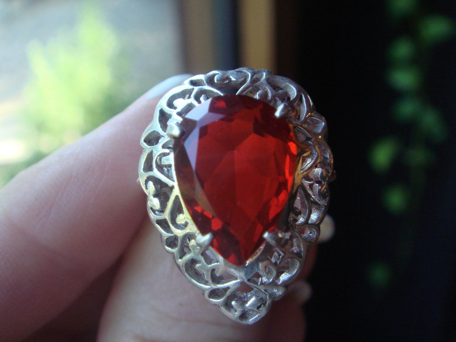 Cherry Quartz Ring size 7 3/4 .925 Sterling Silver
