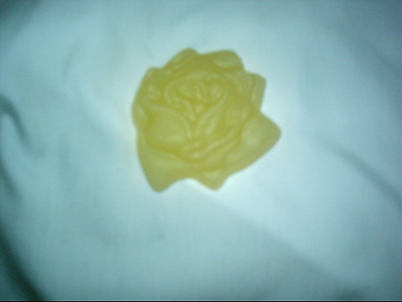 Rose Shaped Heart 1 Oz