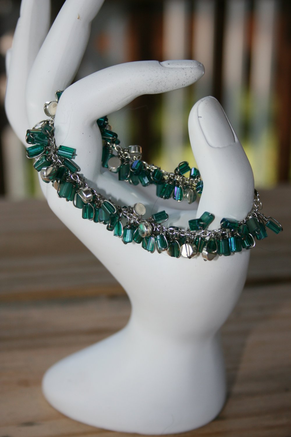 Green flapper bracelet